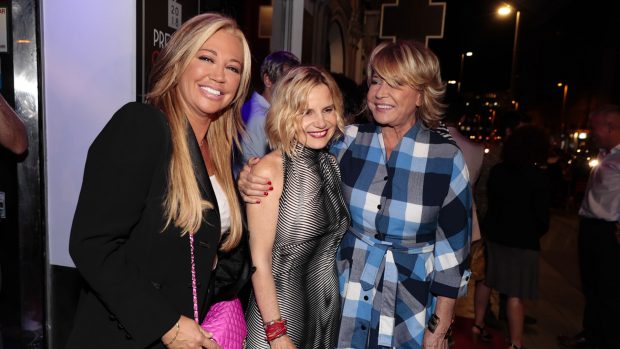 Belén Esteban, Eugenia Martínez de Irujo y Mila Ximenez posando 