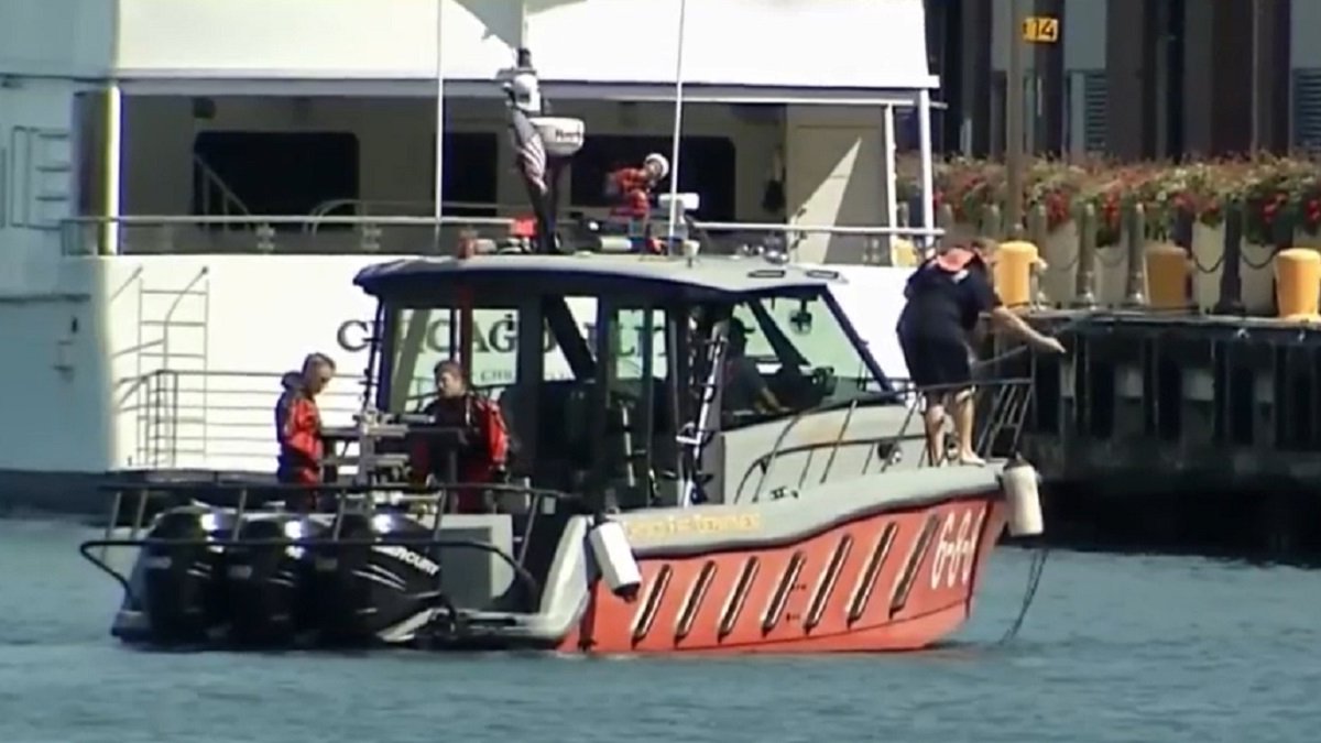 Detenida y sin fianza acusada de empujar a su sobrino de 3 años al Lago Michigan y no rescatarlo