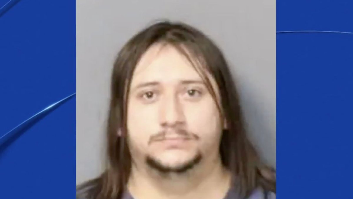 James Brandon Henz se declaró culpable de abuso sexual