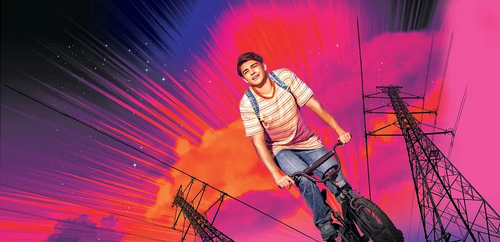 RBG WEB 06 NIÑO SE TRAGA HÉROE DEL UNIVERSO WideLandscape