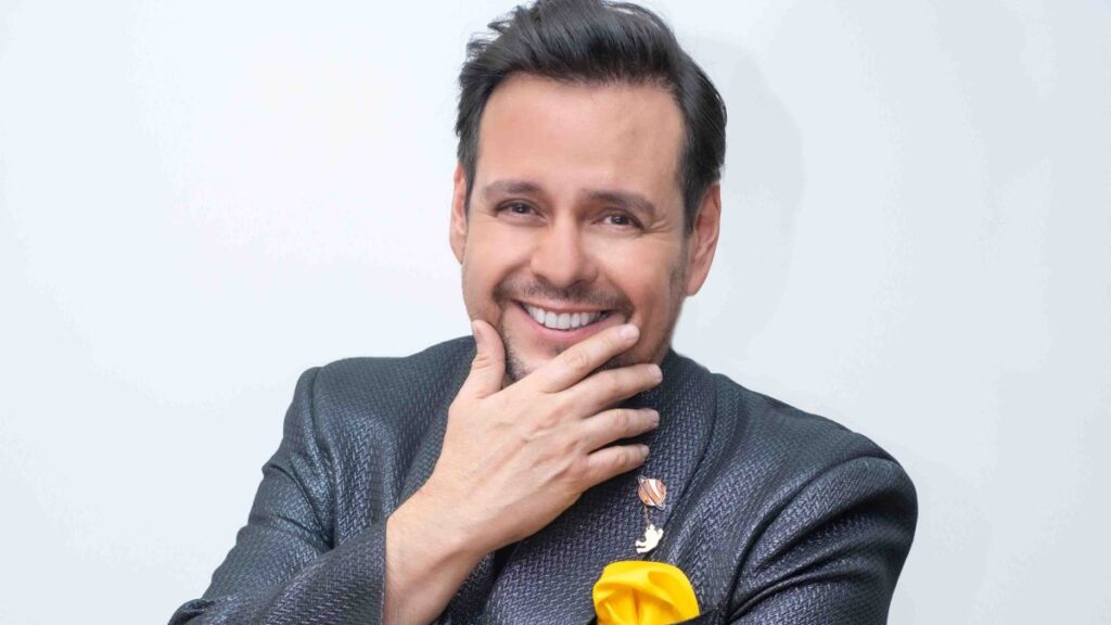 Telemundo te pone a jugar los domingos con el gran estreno de ¿Qué dicen los famosos?