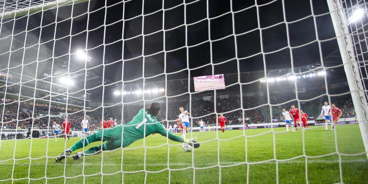 2-1: Sommer, héroe y Suiza sigue en la Liga A