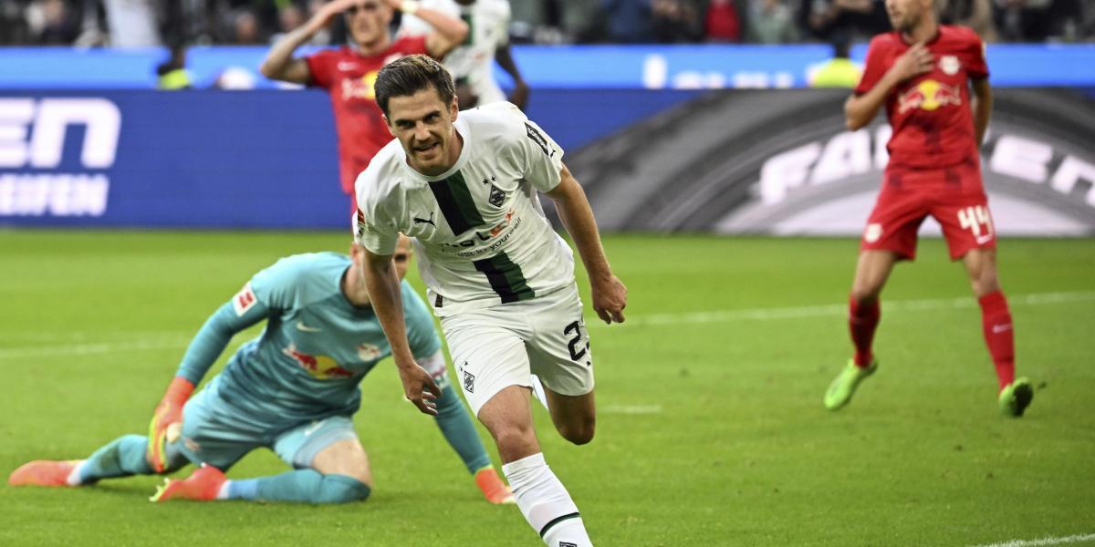 3-0. El Gladbach castiga a un Leipzig sin energía