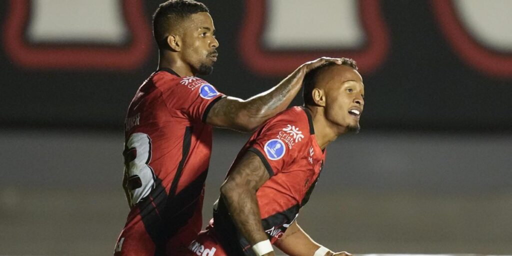 3-1: El Goianiense, a punto de hacer historia