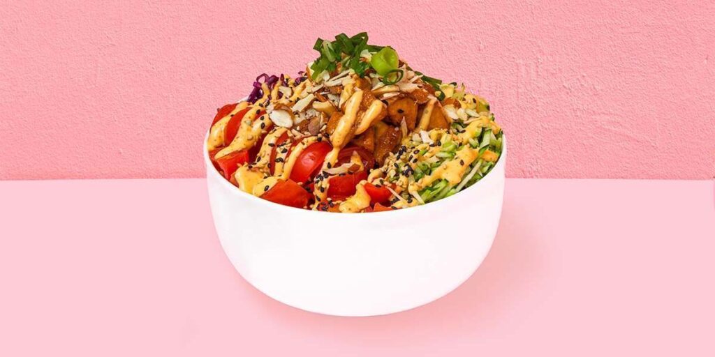 6 Poke Bowls para celebrar el día internacional de este plato