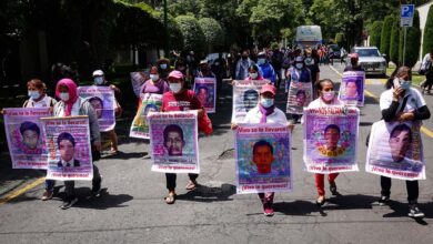 8 años de Ayotzinapa: estas son las marchas que habrá para exigir justicia