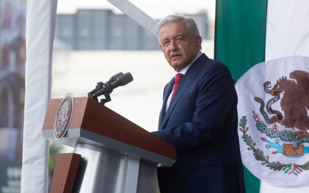 AMLO defiende su propuesta para pacificar Ucrania, a pesar de críticas