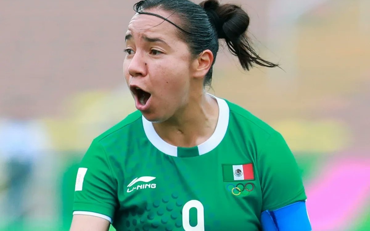 Acabó la necedad, regresa Charlyn Corral al Tricolor Femenil | Tuit