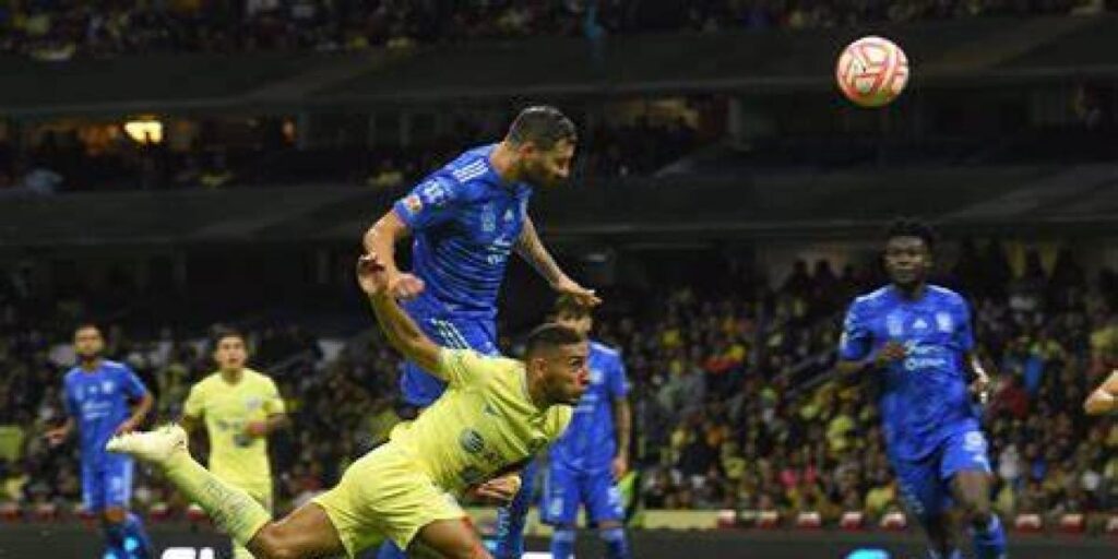 Águilas derrota a Tigres y se sube al liderato