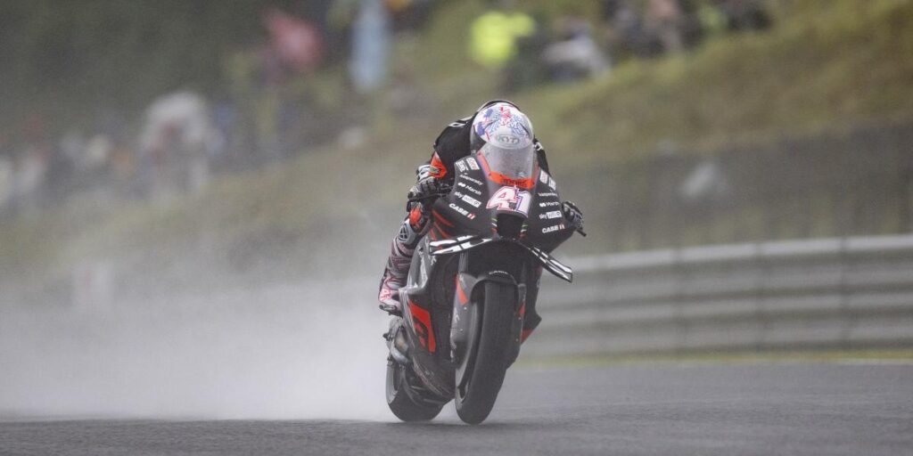 Aleix Espargaró: "Puede llover y somos más competitivos que nuestros rivales"