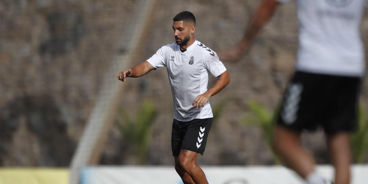 Álex Suárez, del "injusto" ostracismo a indispensable para el líder