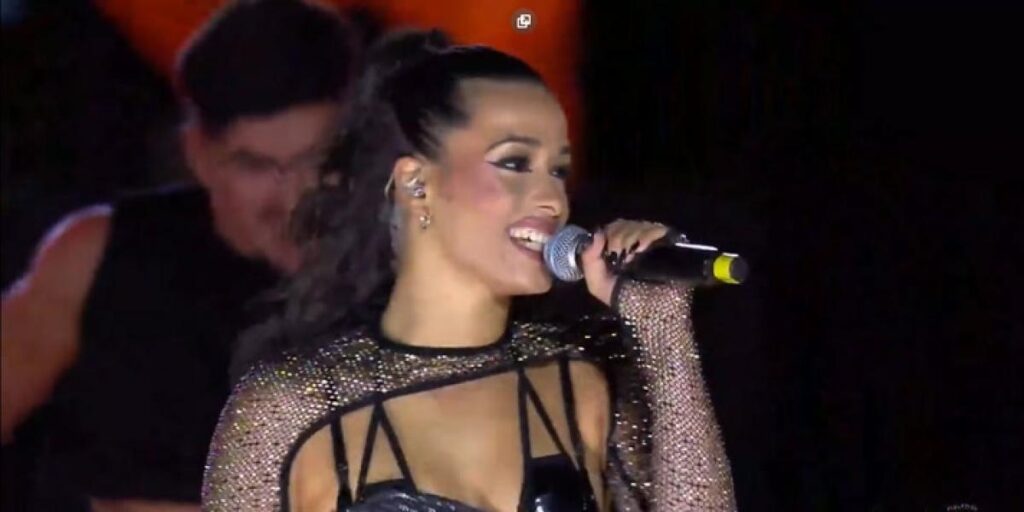 Así ha sido la actuación de Chanel en el CCME con una nueva versión de 'SloMo'