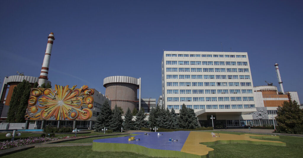 Ataque cerca de otra planta nuclear ucraniana aumenta temores de desastre