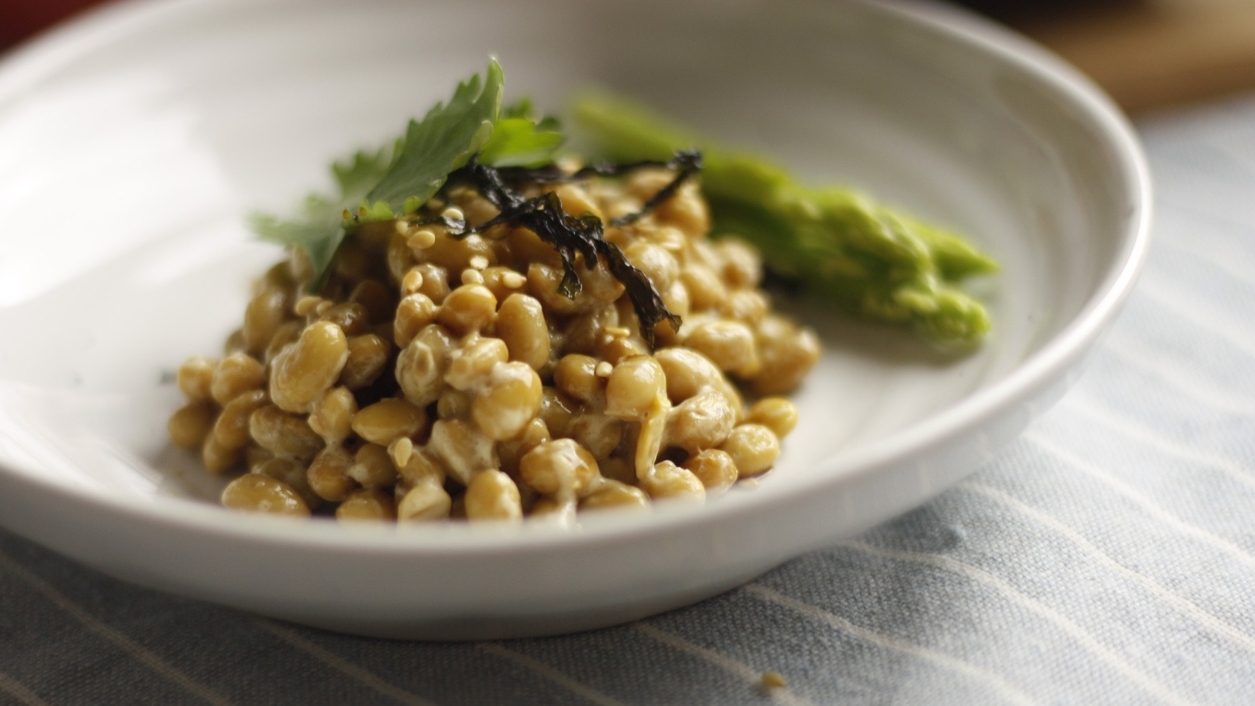 Beneficios para la salud del natto, el alimento japonés que triunfa en Occidente