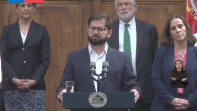 Boric hace cambios en su gabinete tras derrota en referéndum; "Duele, pero es necesario"