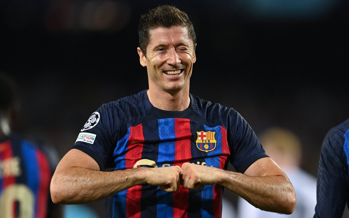 Champions League: Tienen Napoli y Barsa goleador debut | Resultados