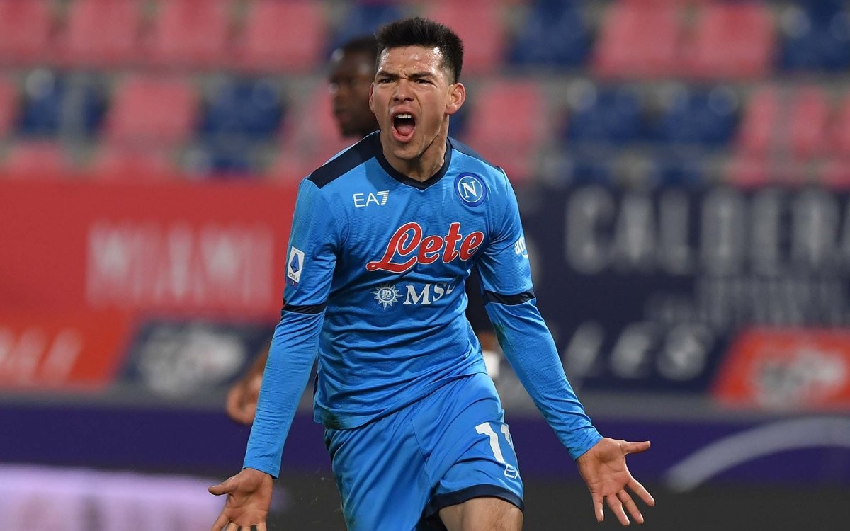 'Chucky' Lozano está disponible para la Champions League, tras duro golpe en la cabeza | Tuit