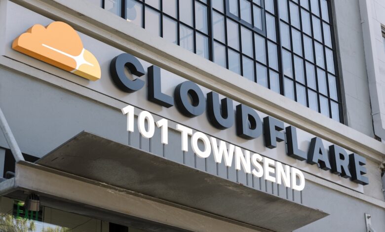 Cloudflare lanza una eSIM para dispositivos móviles seguros
