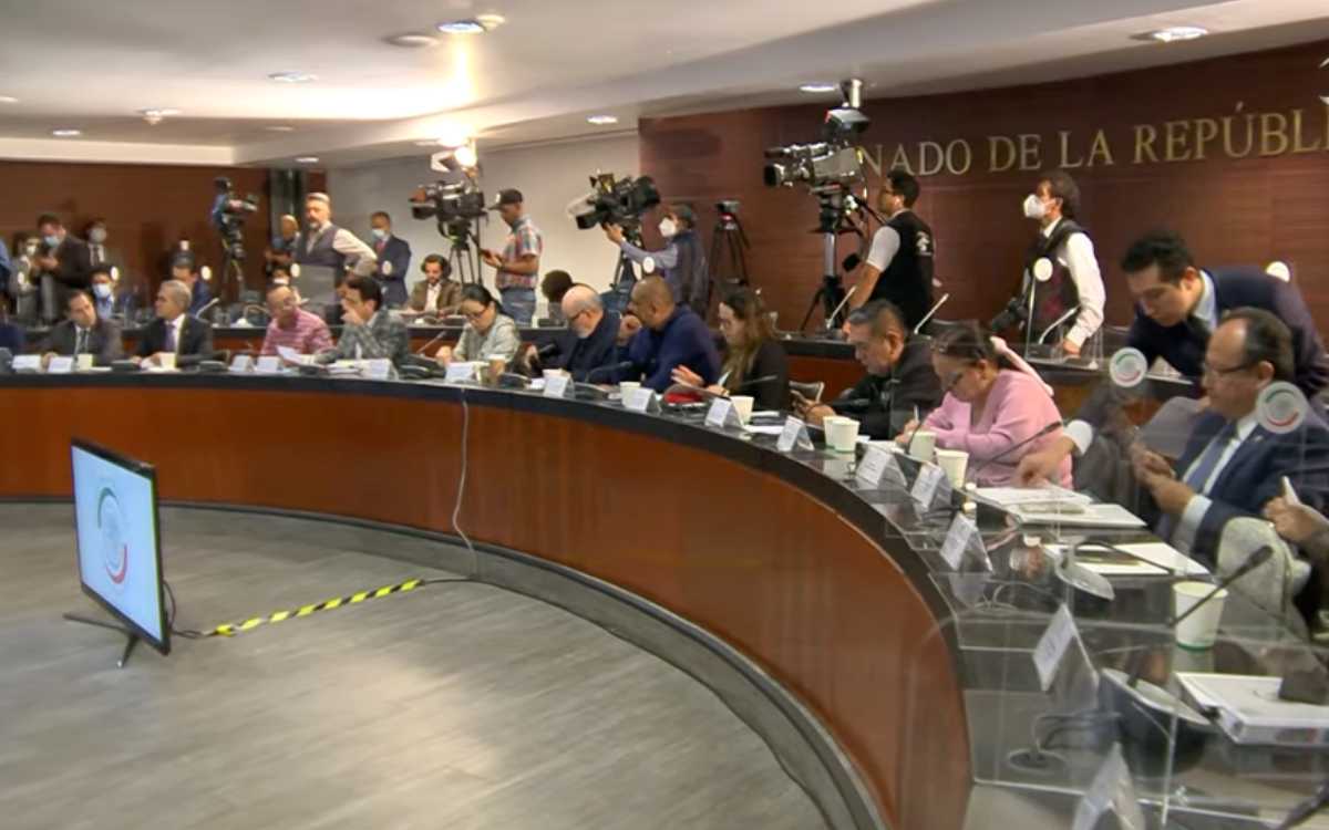Comisiones aprueban dictamen que entrega GN al Ejército; pasa al pleno del Senado