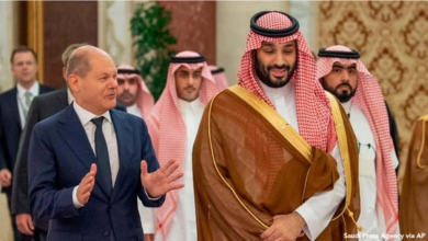 Condiciones de trabajadores migrantes en Qatar están lejos de cambiar: Olaf Scholz | Video