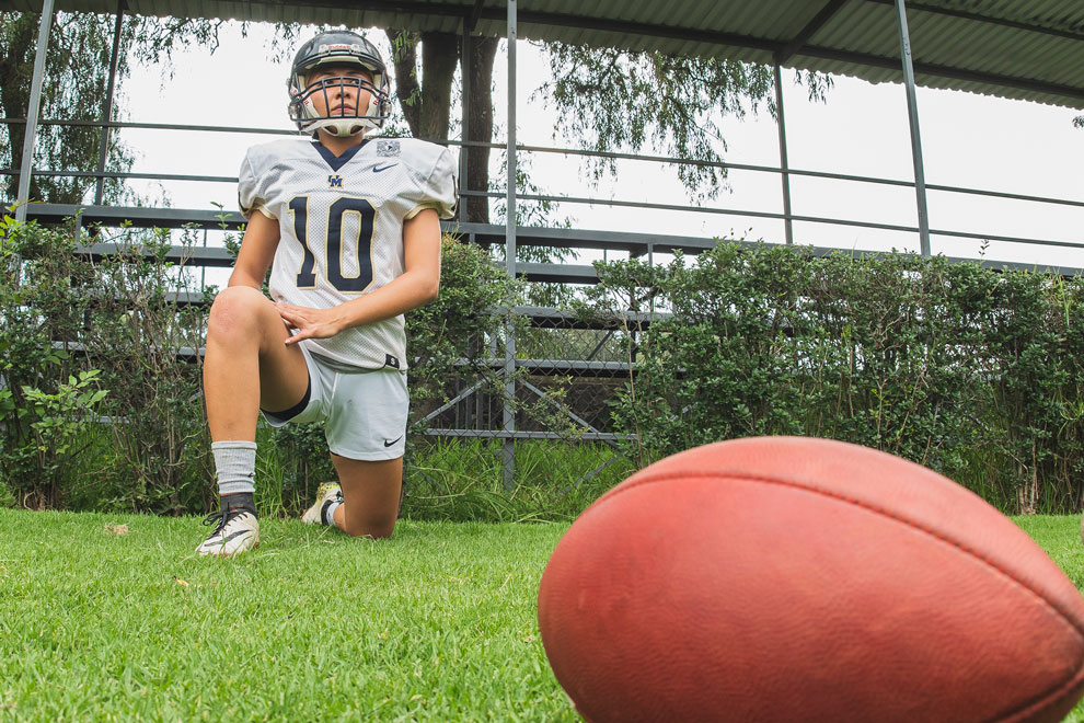 Conoce a Andrea, la primera jugadora oficial en la historia del futbol americano en México