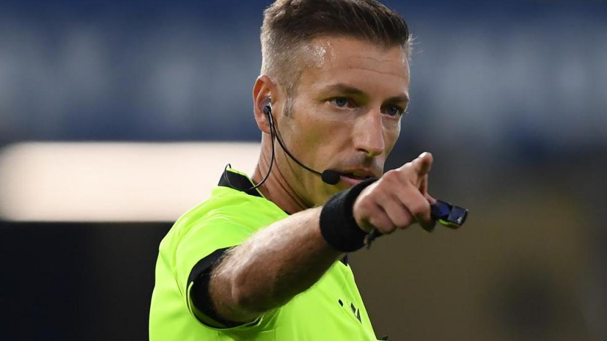 Davide Massa, árbitro del Sevilla-Manchester City