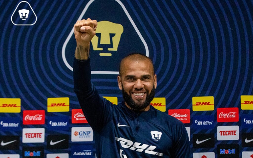 Descarta Dani Alves jugar para otro equipo en la Liga MX | Video