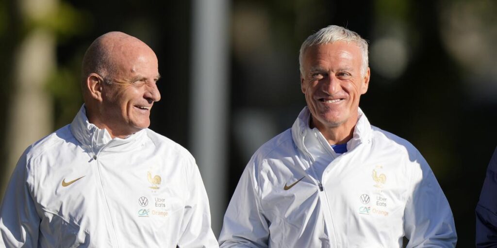 Deschamps se aísla de la tensión en torno a la selección francesa