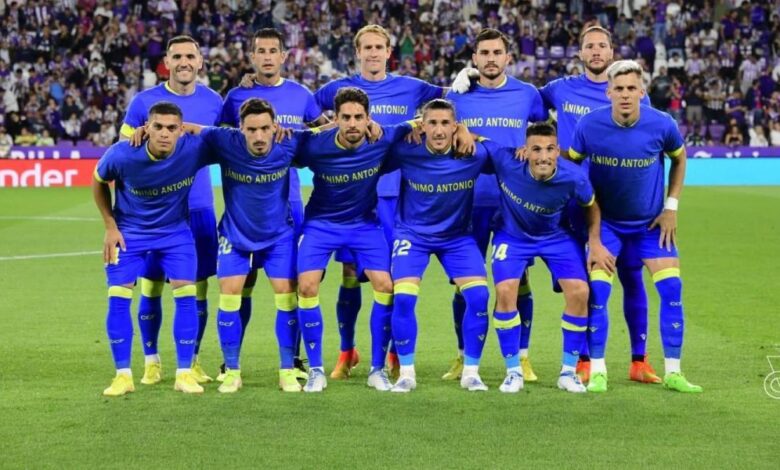 Detallazo de los jugadores del Cádiz en Valladolid
