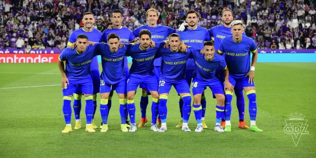 Detallazo de los jugadores del Cádiz en Valladolid