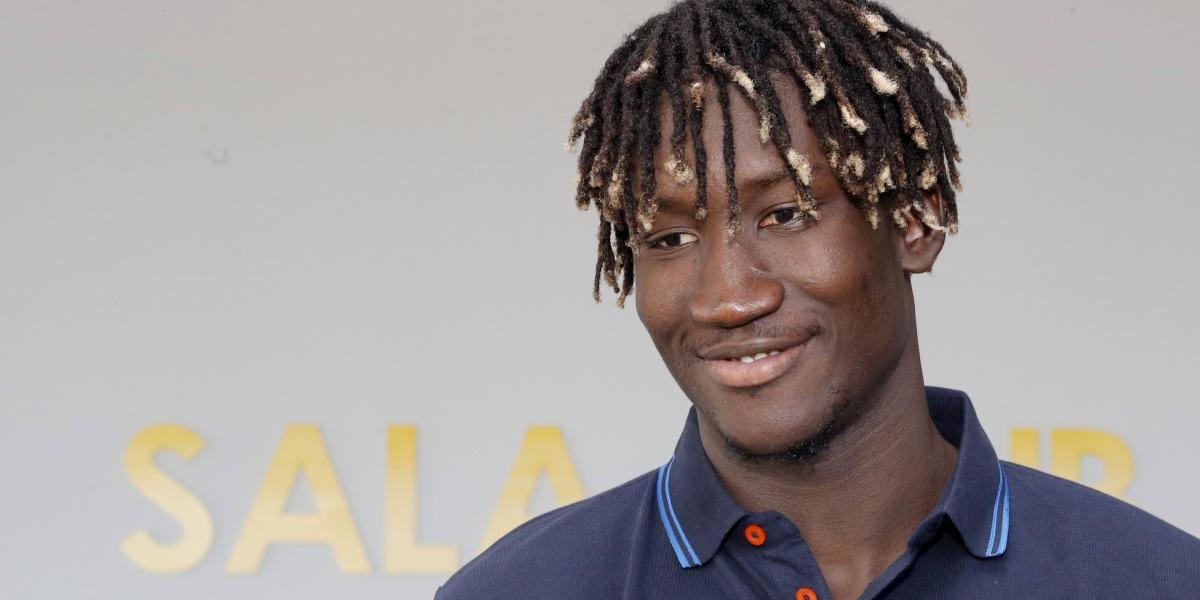 Diop: "El club ha apostado por mí y vamos a hacer una temporada increíble"