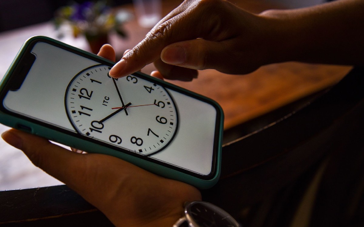Diputados le dicen adiós al horario de verano por ‘daños a la salud’