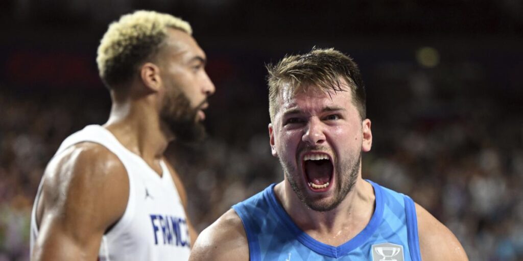 Doncic (47) firma la segunda mejor anotación de la historia