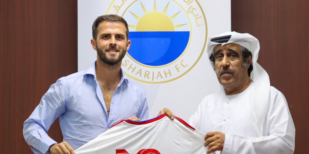 Dura crítica de Pjanic por tener que jugar contra Rusia