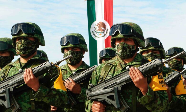 Ejército se niega a entregar los datos que tiene del Centro Regional de Inteligencia sobre Ayotzinapa: GIEI