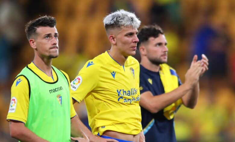 El Celta prueba a un Cádiz en crisis
