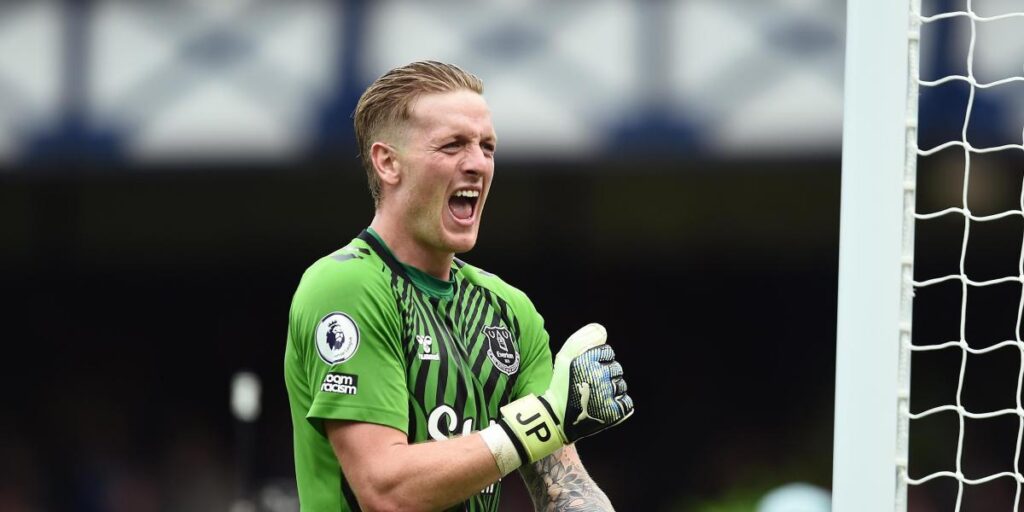 El Everton recupera a Pickford