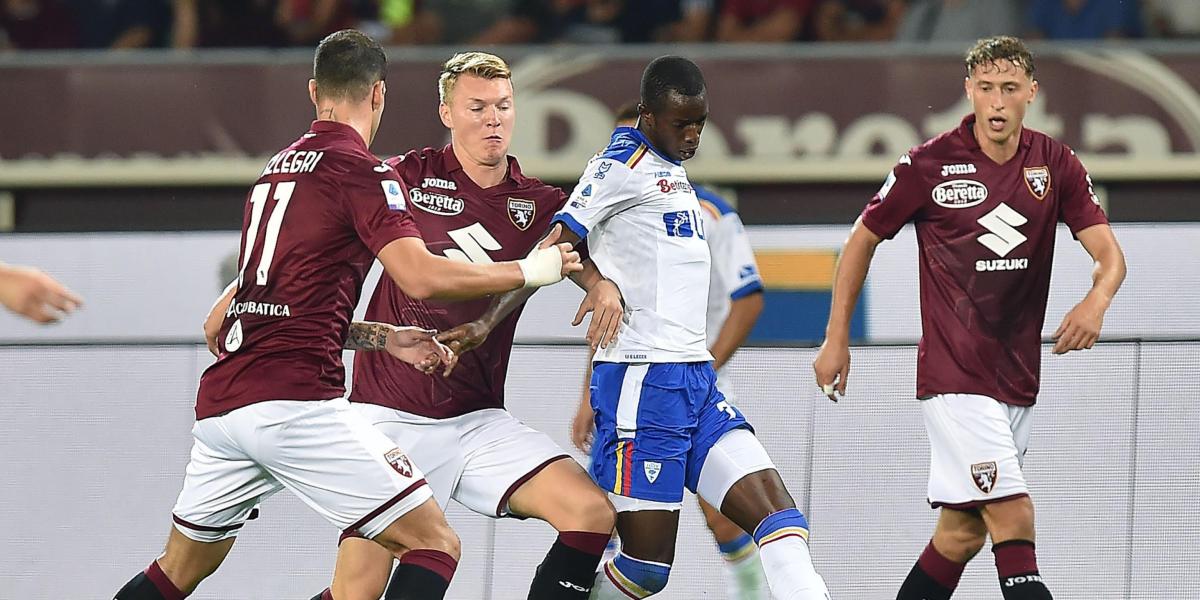 El Torino supera al Lecce de Umtiti, que sigue sin ganar