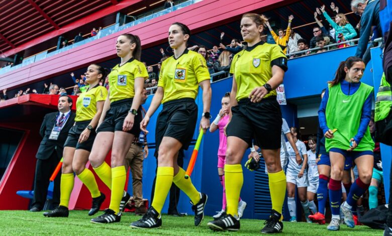 El futbol femenil español está en huelga | Video