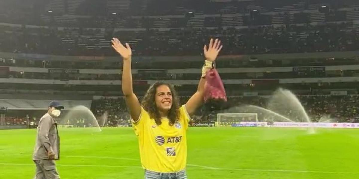 El increíble recibimiento a Andrea Falcón en México: "Ya me siento como en casa"
