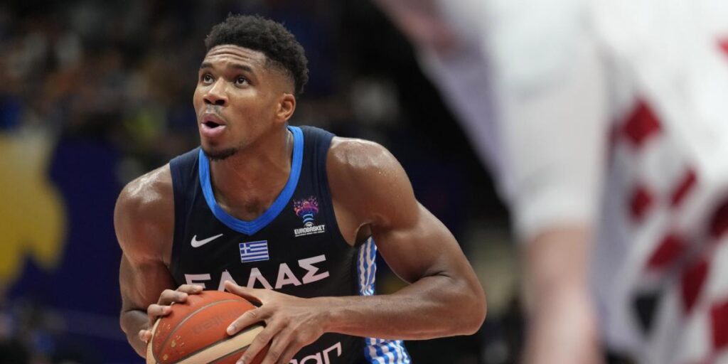 El mejor jugador de momento no es 'Anteto' sino un ex del Barça