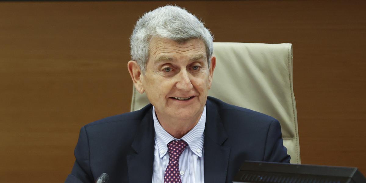 El presidente de RTVE presenta su dimisión al no ver ya viable su proyecto