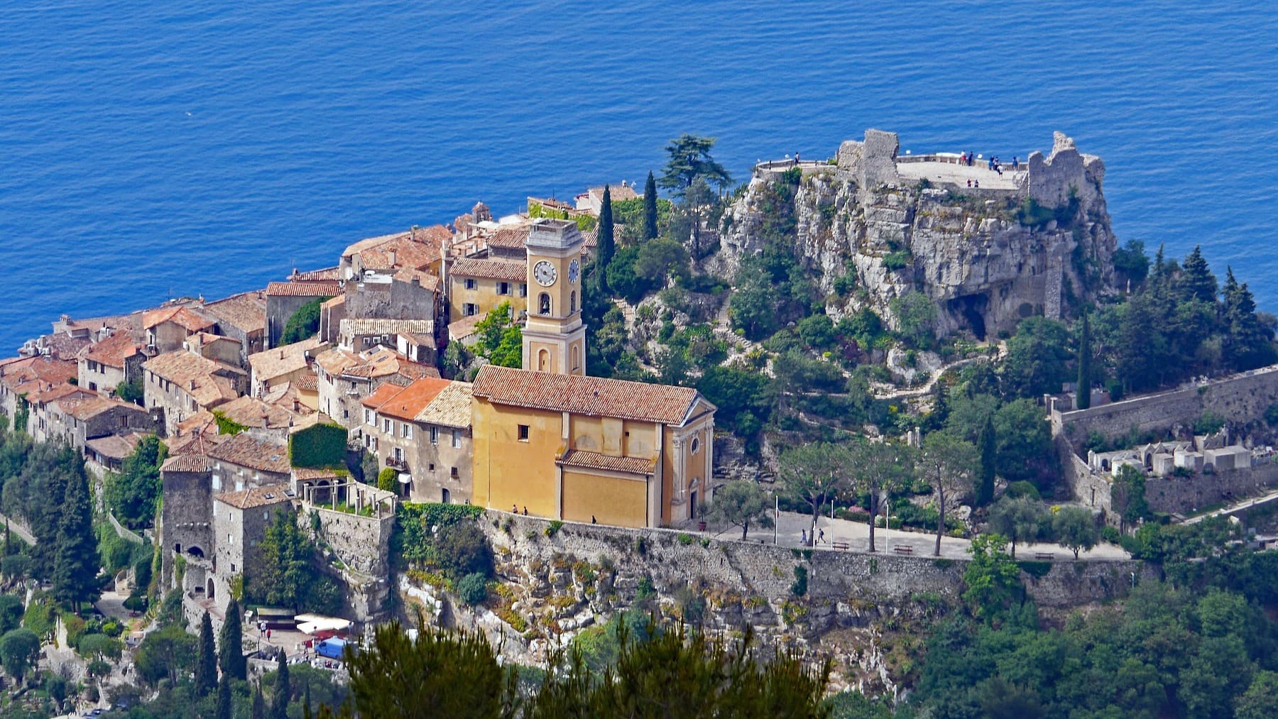 El pueblo medieval sacado de un cuento que merece una visita de fin de semana