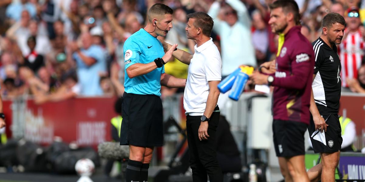 El técnico del Leeds, suspendido por un partido