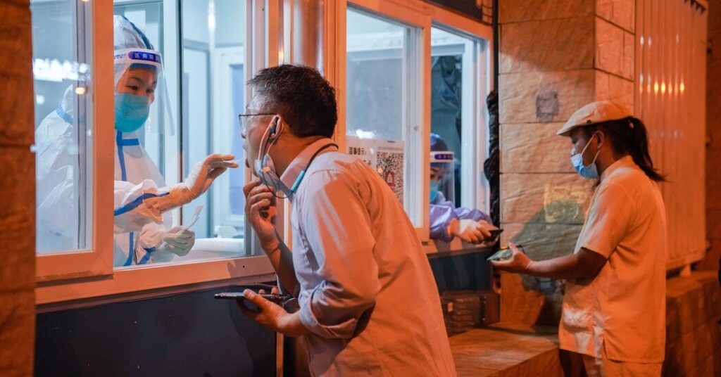 El vínculo 'Covid cero' de China: no hay una salida fácil a pesar del costo