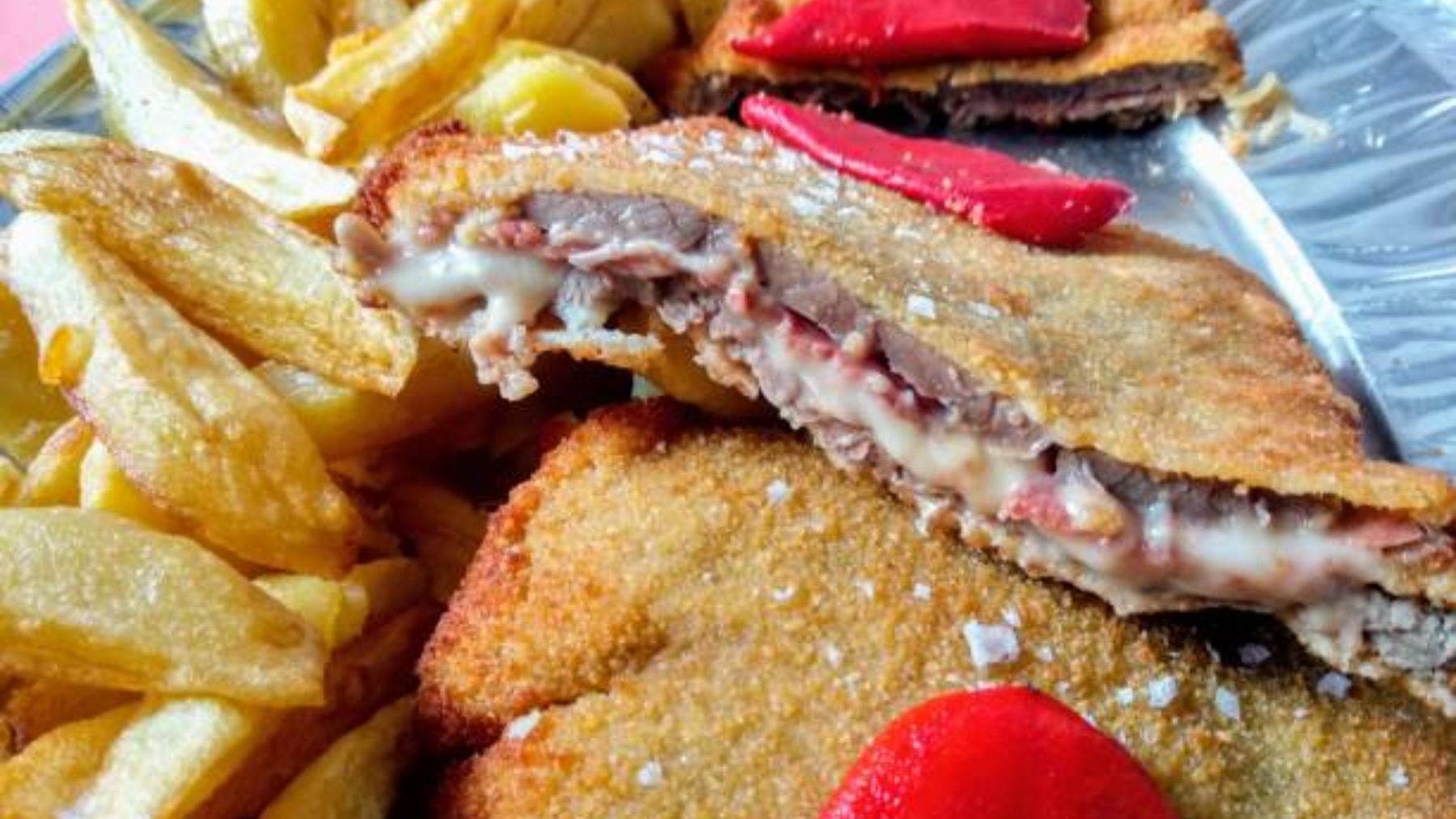 Estas son las diferencias entre el cachopo y el san jacobo