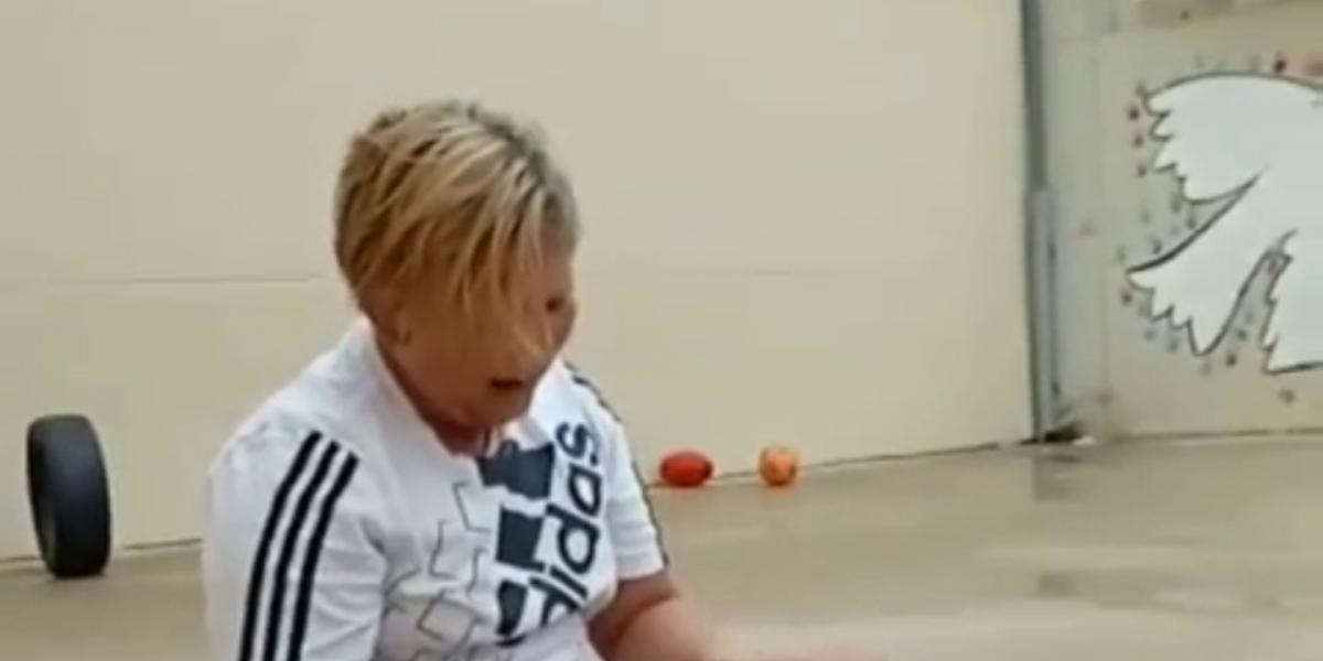 Estos famosos se vuelcan con Izan, el niño que sufrió 'bullying' en su cumpleaños