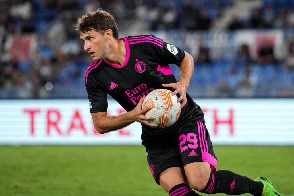 Europa League: Maquilla Santiago Giménez derrota del Feyenoord | Video