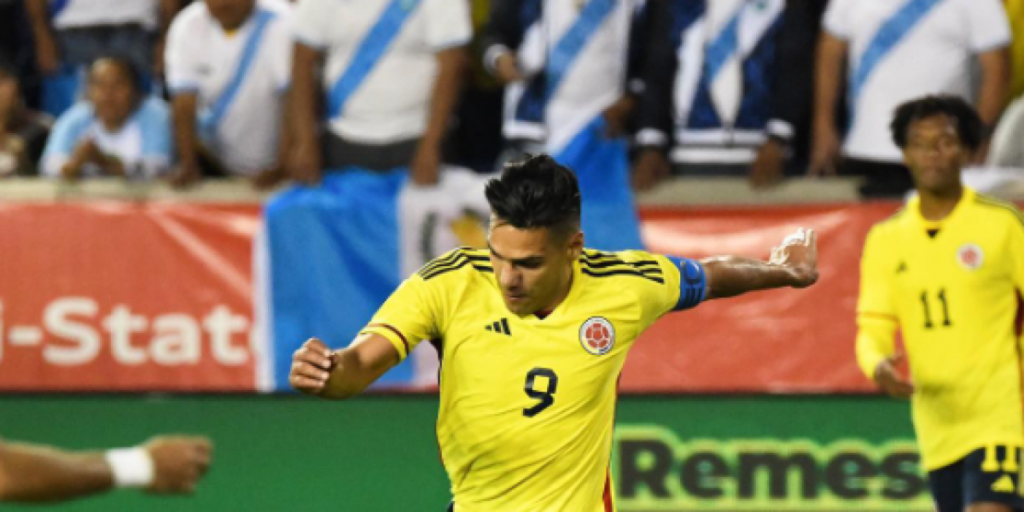 Falcao sigue rugiendo como centenario