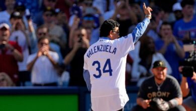 Fernando Valenzuela es homenajeado por Los Angeles Dodgers | Video